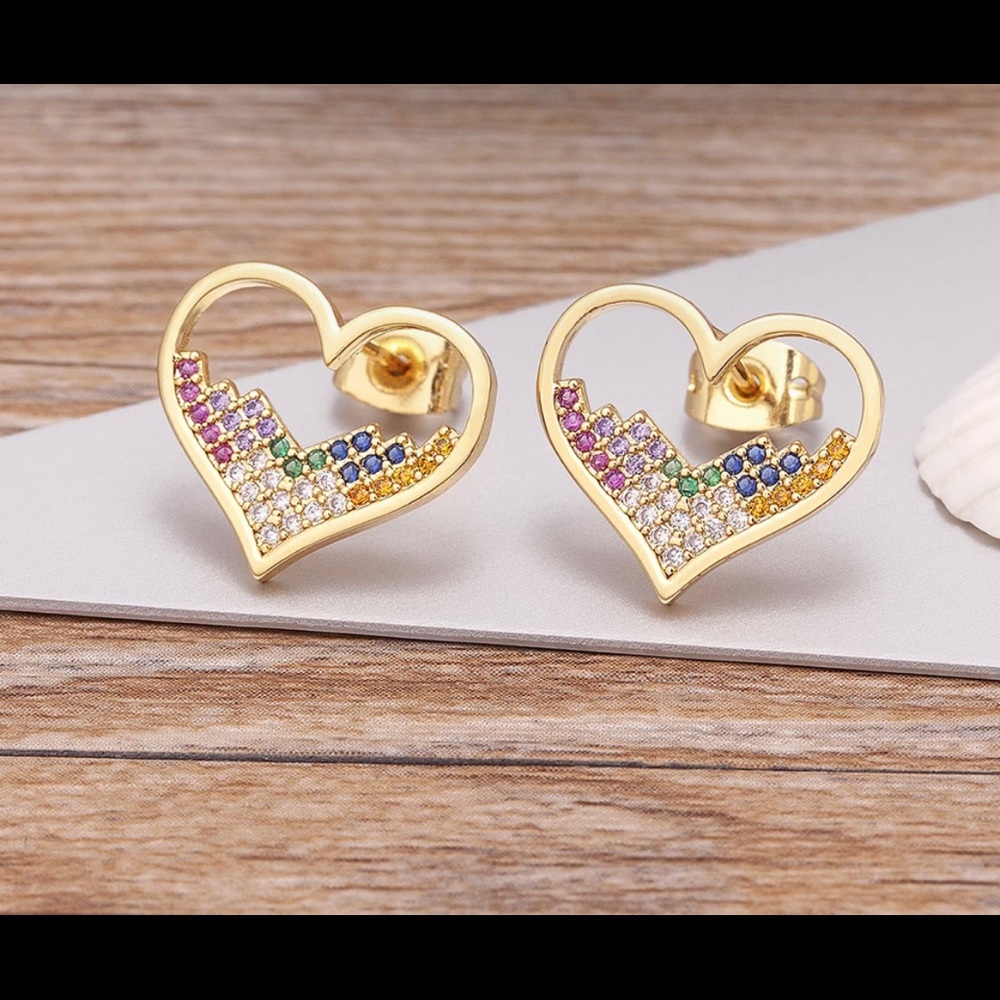 💕super cute earrings💕